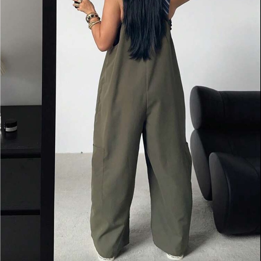 SHEIN Olive Green Wide-Leg Suspender Jumpsuit with Striped Ties - Picture 2 of 9